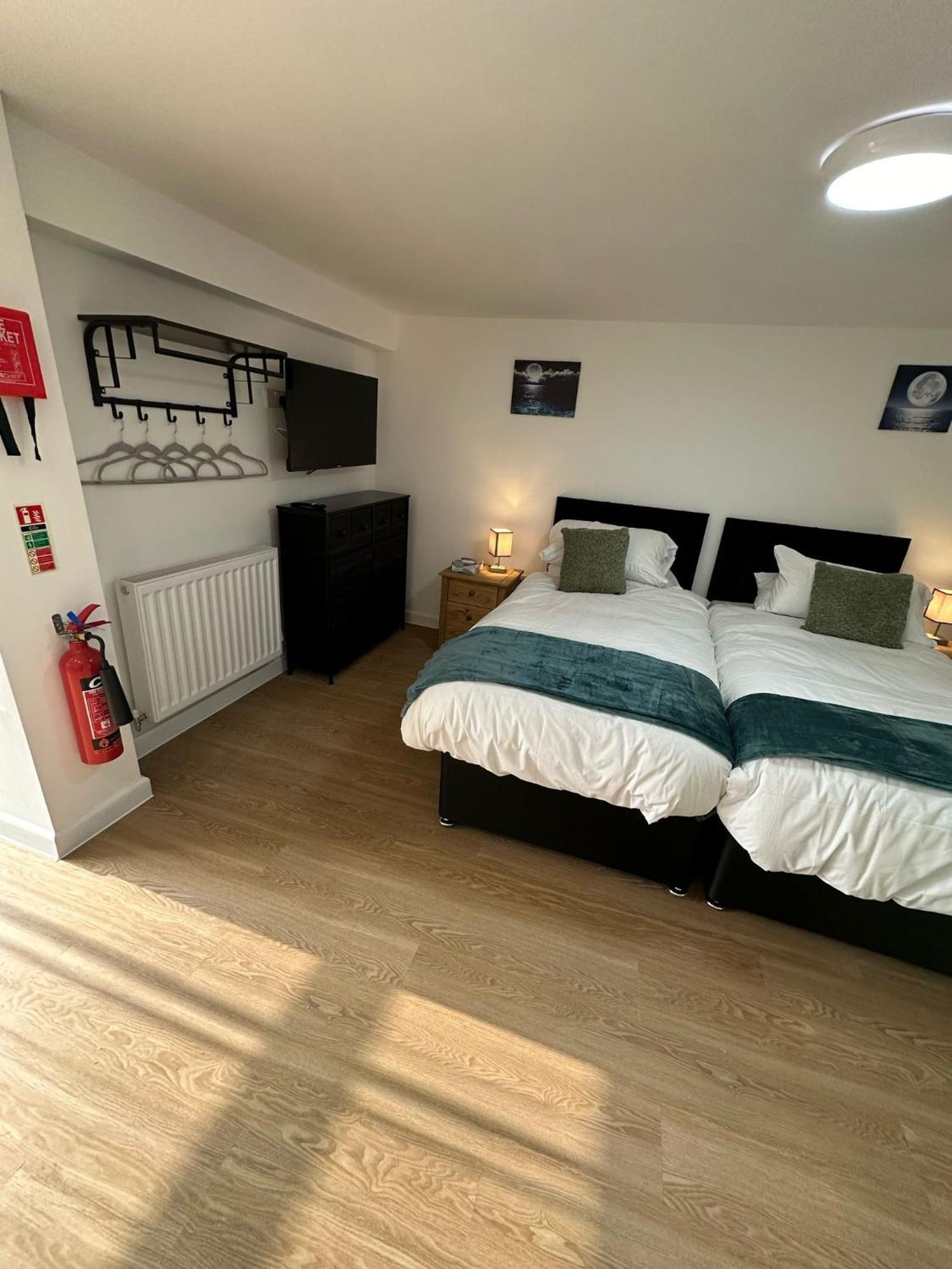 The Highmead Bed and Breakfast Blackwood  Exteriör bild